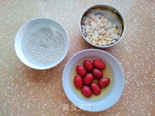 鹰嘴豆红枣薏仁扁豆汤的做法